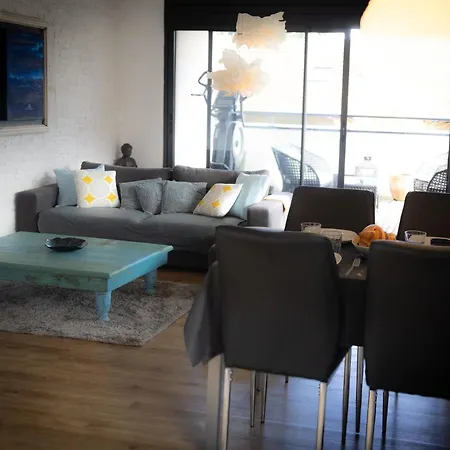 Bella Vista - New Flat With View Confort & Calm Near Geneva 5 Pers * ארשנס